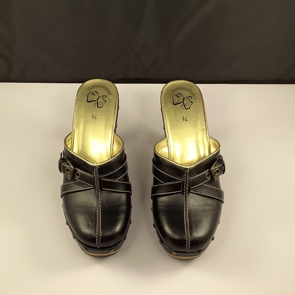 NWOT Fashion Bug Dinah Black Faux Leather Wood Platform Clog Heels 7.5 - Picture 7 of 16
